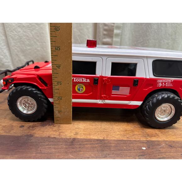 FunRise Tonka '01 Vintage Fire Rescue Hummer Truck Vehicle Lights & Sounds WORKS - Picture 16 of 16